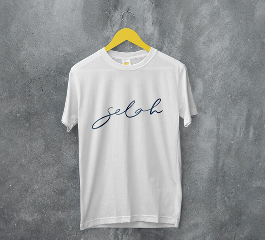 Selah Bible Verse Shirt, Minimalist Christian Fashion